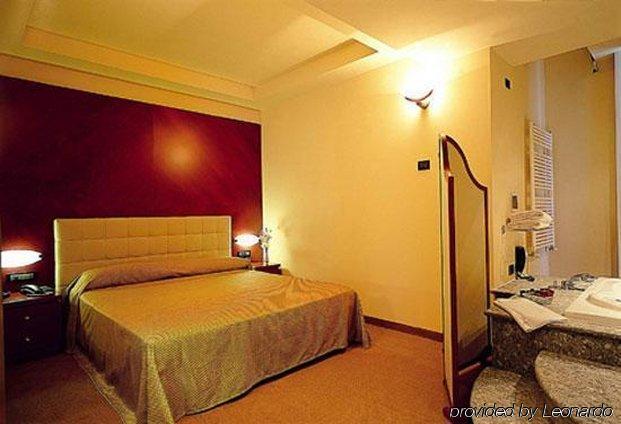 Hotel B&B Hotel Ravenna 3*